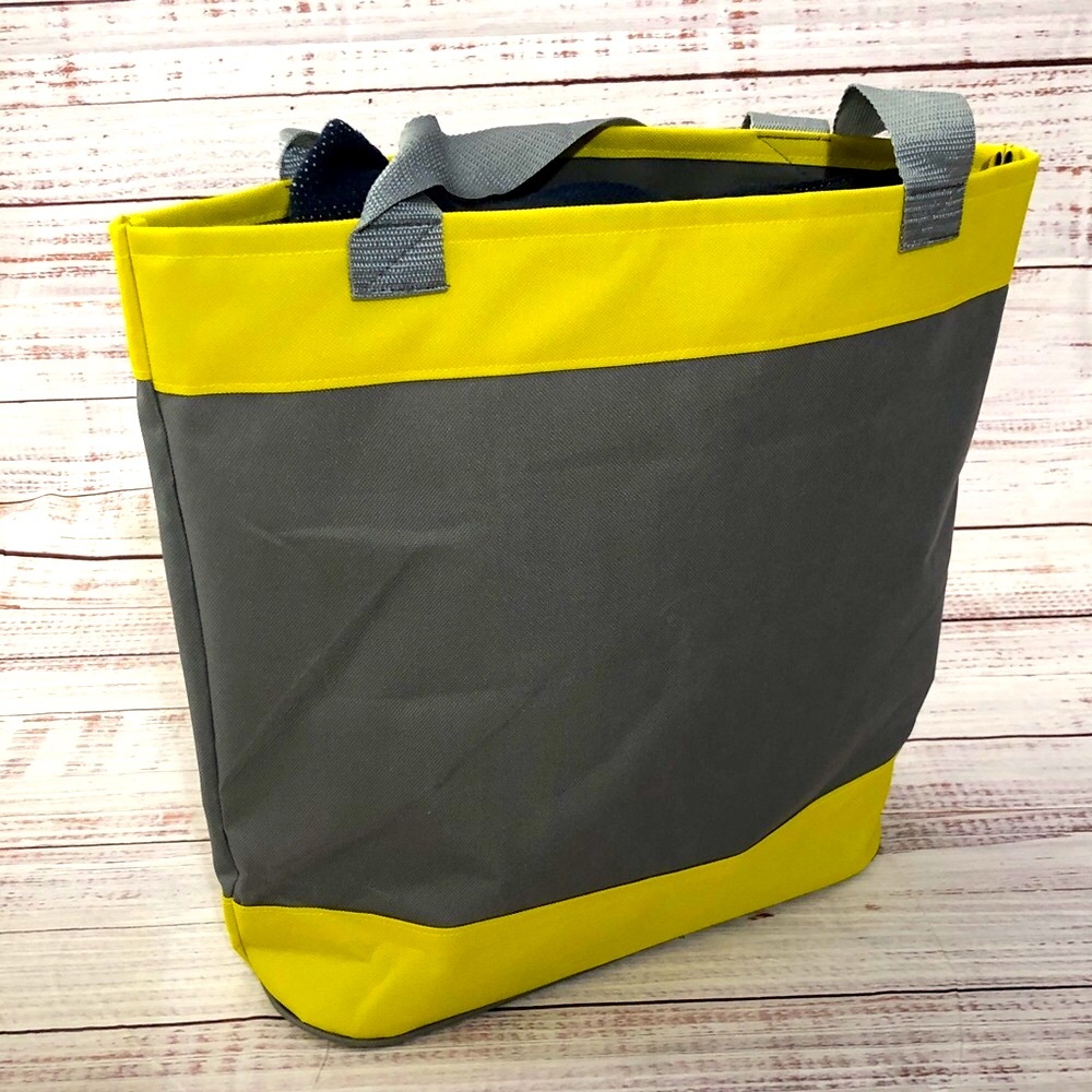 Westin Hotel Gray and Yellow Travel Tote Bag Large - Picture 3 of 10